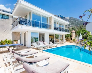Kaş Kalkan'da Doğa ve Deniz Manzaralı, Özel Havuzlu, Lüks Villa - 1