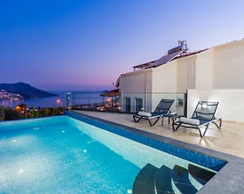 Kaş Kalkan'da Merkezi Konumda, Özel Havuzlu, 3+1 Villa - 3