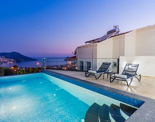 Kaş Kalkan'da Merkezi Konumda, Özel Havuzlu, 3+1 Villa - 3