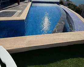 Milas Boğaziçi'nde Deniz Manzaralı, Özel Havuzlu, Bahçeli Villa - 2