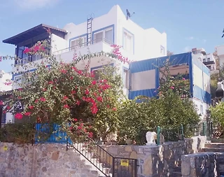 Milas Boğaziçi'nde Denize Yakın Mesafede, 2+1, Dubleks Ev - 1