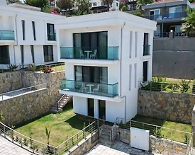 Milas Boğaziçi'nde Modern Tasarımlı, Ortak Havuzlu, 2 Kişilik Daire - 3