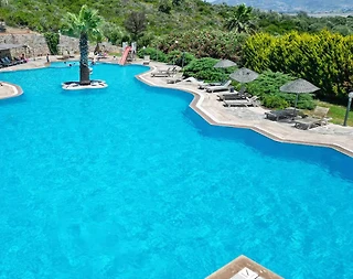 Milas Boğaziçi'nde Modern Tasarımlı, Ortak Havuzlu, 2 Kişilik Daire - 4