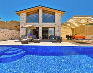 Kaş Yeşilköy'de Muhteşem Doğa Manzaralı, Özel Havuzlu, Lüks Villa - 4