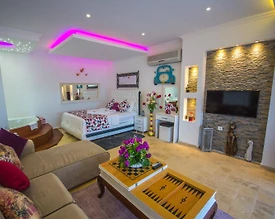 Kaş İslamlar'da Muhteşem Doğa Manzaralı, Özel Havuzlu, Kiralık Villa - 3