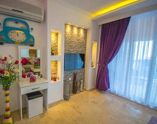 Kaş İslamlar'da Muhteşem Doğa Manzaralı, Özel Havuzlu, Şık Villa - 5