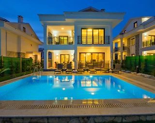 Fethiye Babataşı'nda Modern Tasarımlı, Özel Havuzlu, Lüks Villa - 2