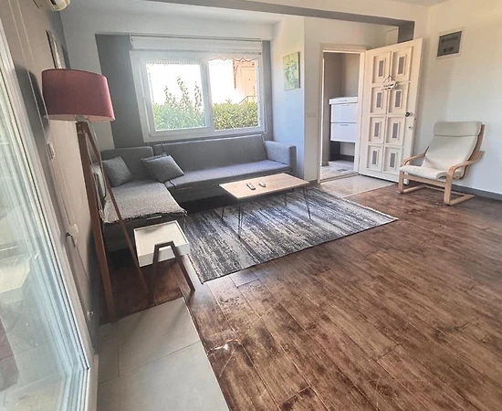 Bodrum Turgutreis'te Denize Yakın Mesafede, Deniz Manzaralı, Kiralık Suit - 1