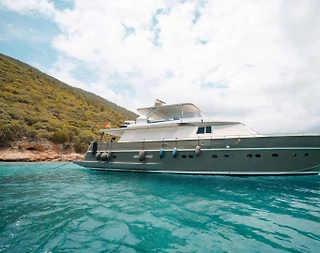 Muğla Bodrum'da Geniş Ailelere Uygun, Lüks Tasarımlı, Şık Gulet - 1