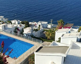 Muğla Bodrum'da Panoramik Deniz Manzaralı, 4 Kişilik, Modern Villa - 1