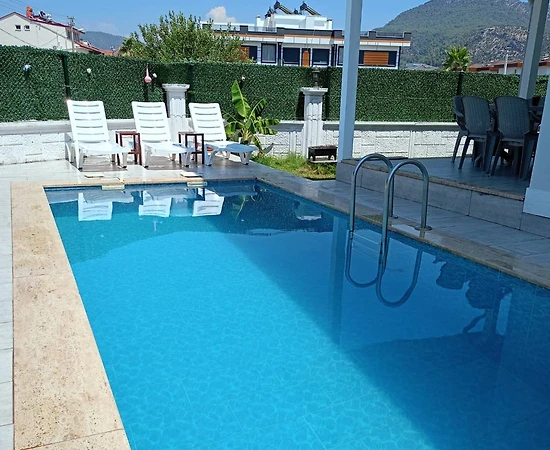 Muğla Dalaman'da Geniş Alanlara Sahip, Özel Havuzlu, Lüks Villa - 1