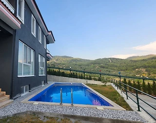 Muğla Dalaman'da Kalabalık Ailelere Uygun, Özel Havuzlu, Modern Villa - 1