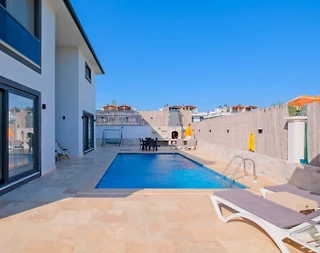 Muğla Dalaman'da Doğa Manzaralı, Özel Havuzlu, Modern Villa - 3