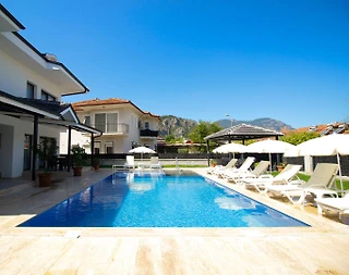 Ortaca Dalyan'da Yemyeşil Bahçeli, Özel Havuzlu, Ferah Villa - 5