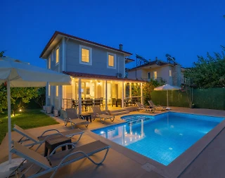 Muğla Dalyan'da Yemyeşil Bahçede, Özel Havuzlu, 6 Kişilik Villa - 1