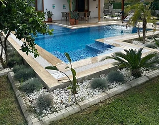 Muğla Datça'da Elverişli Konumda, Özel Havuzlu, Şık Villa - 3