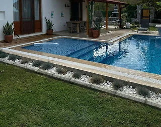 Muğla Datça'da Elverişli Konumda, Özel Havuzlu, Şık Villa - 5