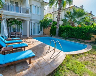 Muğla Fethiye'de 10 Kişilik, Özel ve Ortak Havuzlu, Kiralık Villa - 5