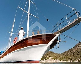 Muğla Fethiye'de, 12 Kişilik, Ahşap İç Dekorasyona Sahip, Gulet - 2