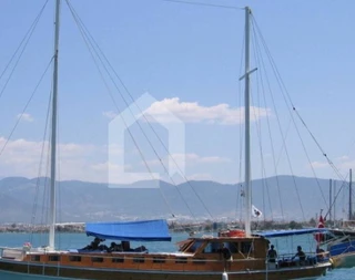 Fethiye'de 12 Kişilik, Kalabalık Gruplara İdeal, Ahşap Tasarımlı Gulet - 3