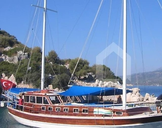 Fethiye'de 12 Kişilik, Kalabalık Gruplara İdeal, Ahşap Tasarımlı Gulet - 1