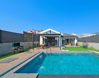 Muğla Fethiye'de Çekirdek Ailelere Uygun, Özel Havuzlu, Modern Villa - 1