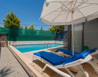 Muğla Fethiye'de Denize ve Merkeze Yakın, Özel Havuzlu, Jakuzili Villa - 5