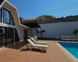 Muğla Fethiye'de Doğa Manzaralı, Özel Havuzlu, Modern Bungalov - 2
