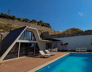 Muğla Fethiye'de Doğa Manzaralı, Özel Havuzlu, Modern Bungalov - 4