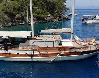 Muğla Fethiye'de Eşsiz Tasarımlı, 8 Kişilik, 4 Kabinli, Kiralık Gulet - 2