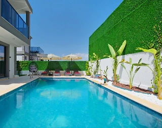 Muğla Fethiye'de Geniş Ailelere Uygun, Isıtmalı Havuzlu, Lüks Villa - 5