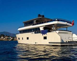 Muğla Fethiye'de Masmavi Sularda, 6 Kabinli, 12 Kişilik Motoryat - 3