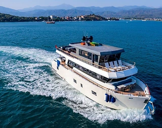 Muğla Fethiye'de Masmavi Sularda, 6 Kabinli, 12 Kişilik Motoryat - 4