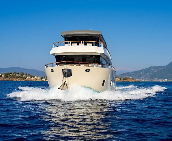 Muğla Fethiye'de Masmavi Sularda, 6 Kabinli, 12 Kişilik Motoryat - 1