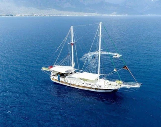 Muğla Fethiye'de Masmavi Sularda, 8 Kabinli, 16 Kişilik Gulet - 1