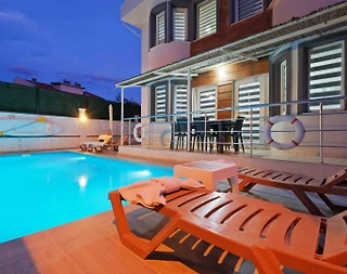 Muğla Fethiye'de Muhteşem Doğa İçerisinde, Modern Tasarımlı Villa - 3