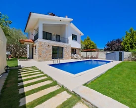 Fethiye'de Yeşillikler İle Dolu Doğada, Özel Havuzlu, Konforlu Villa - 2