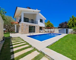 Fethiye'de Yeşillikler İle Dolu Doğada, Özel Havuzlu, Konforlu Villa - 2