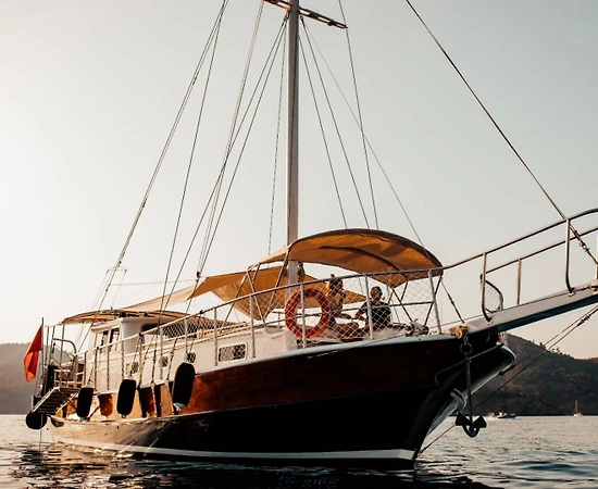 Muğla Göcek'te Muhteşem Maviliklere Açılmak İçin, Lüks Kiralık Gulet - 1