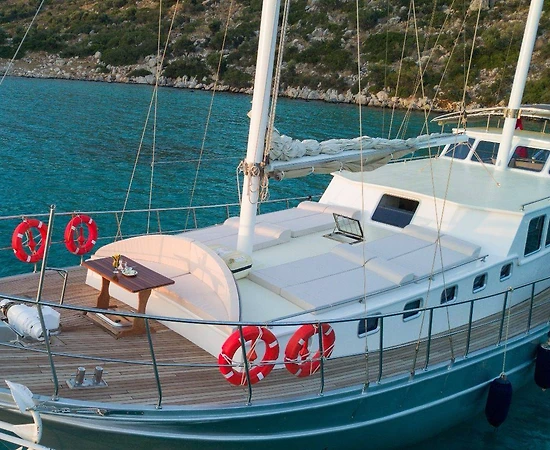 Muğla Marmaris'te Masmavi Sularda, 4 Kamaralı, Konforlu Gulet - 1