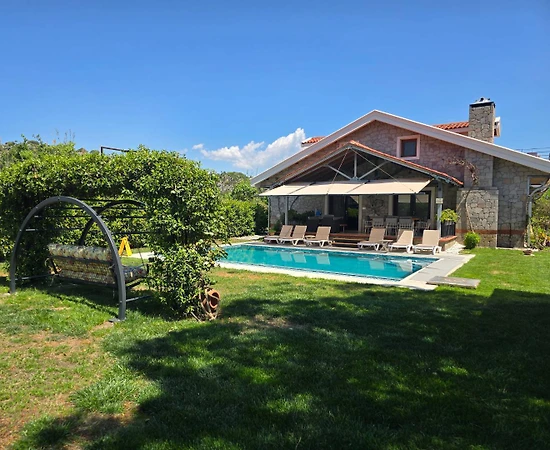 Muğla Ortaca'da Geniş Ailelere Uygun, Özel Havuzlu, Konforlu Villa - 1