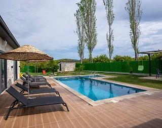 Muğla Ortaca'da Geniş Alanlara Sahip, Özel Havuzlu, Bohem Villa - 5