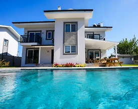 Muğla Ortaca'da Huzurlu Konumda, Özel Havuzlu, Modern Villa - 2