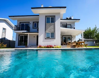 Muğla Ortaca'da Huzurlu Konumda, Özel Havuzlu, Modern Villa - 2