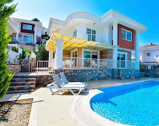 Muğla Ortaca'da Muhteşem Doğa İle İç İçe, Modern Tasarımlı, Şık Villa - 1