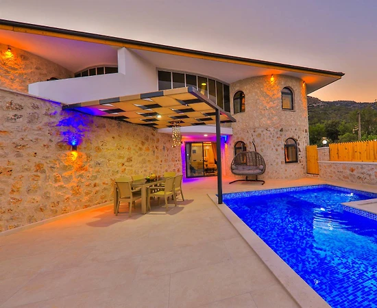 Muğla Seydikemer'de Ailelere Uygun, Özel Havuzlu, Çift Jakuzili Villa - 1