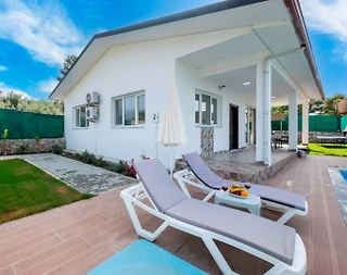 Muğla Seydikemer'de Çekirdek Ailelere Uygun, Özel Havuzlu, Ferah Villa - 3