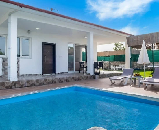 Muğla Seydikemer'de Çekirdek Ailelere Uygun, Özel Havuzlu, Ferah Villa - 1