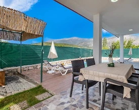 Muğla Seydikemer'de Çekirdek Ailelere Uygun, Özel Havuzlu, Ferah Villa - 3