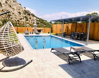 Muğla Seydikemer'de Doğa İçerisinde, Özel Havuzlu, Modern Villa - 3